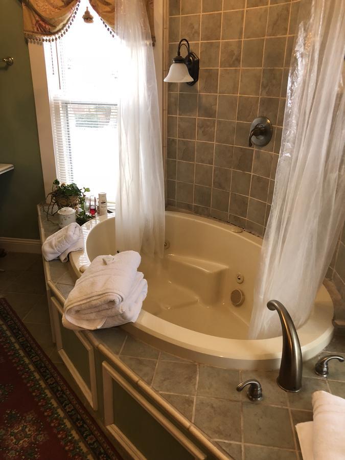 Hayes House Bed And Breakfast Muskogee Exteriér fotografie